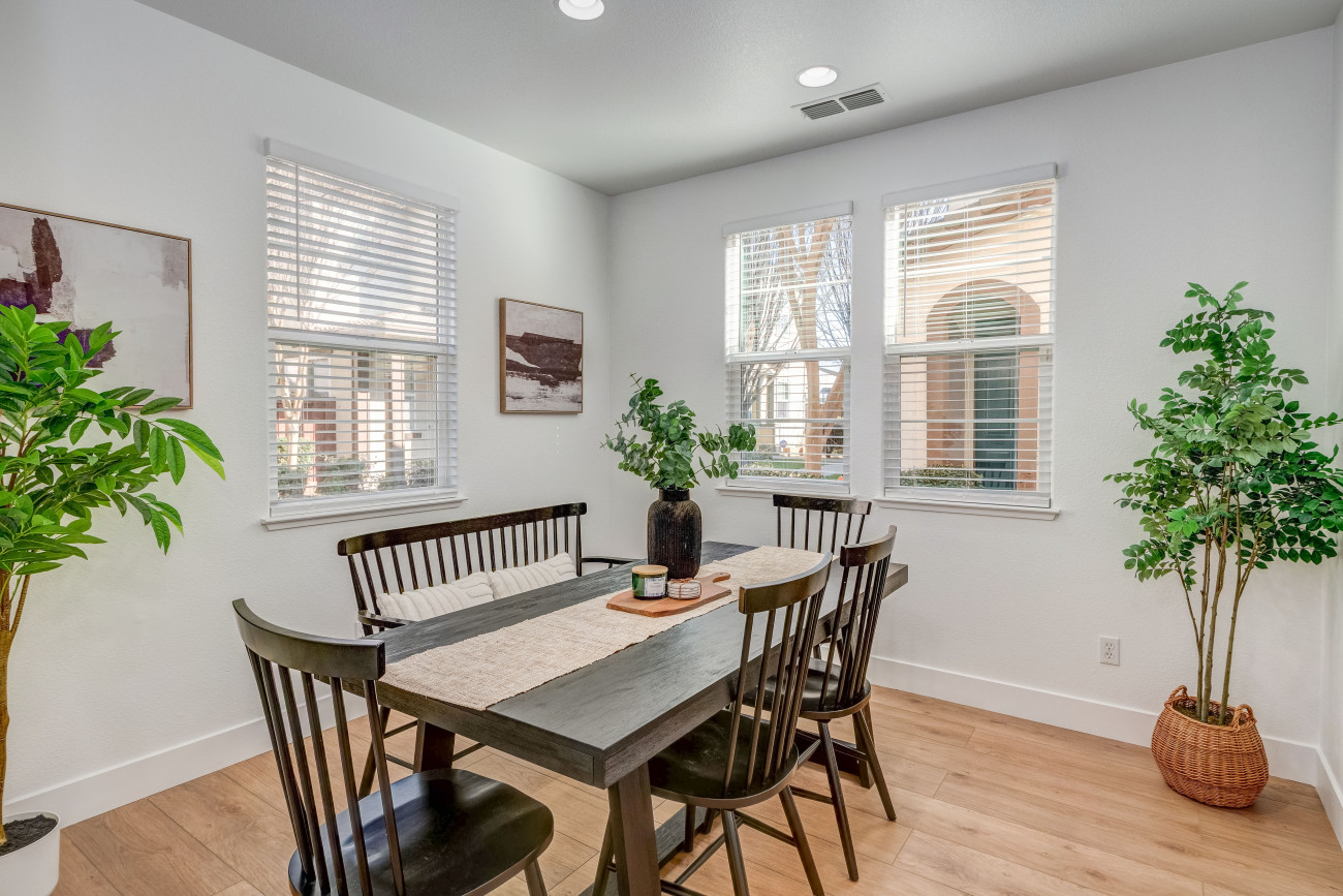 1660 Glenmore-29.jpg